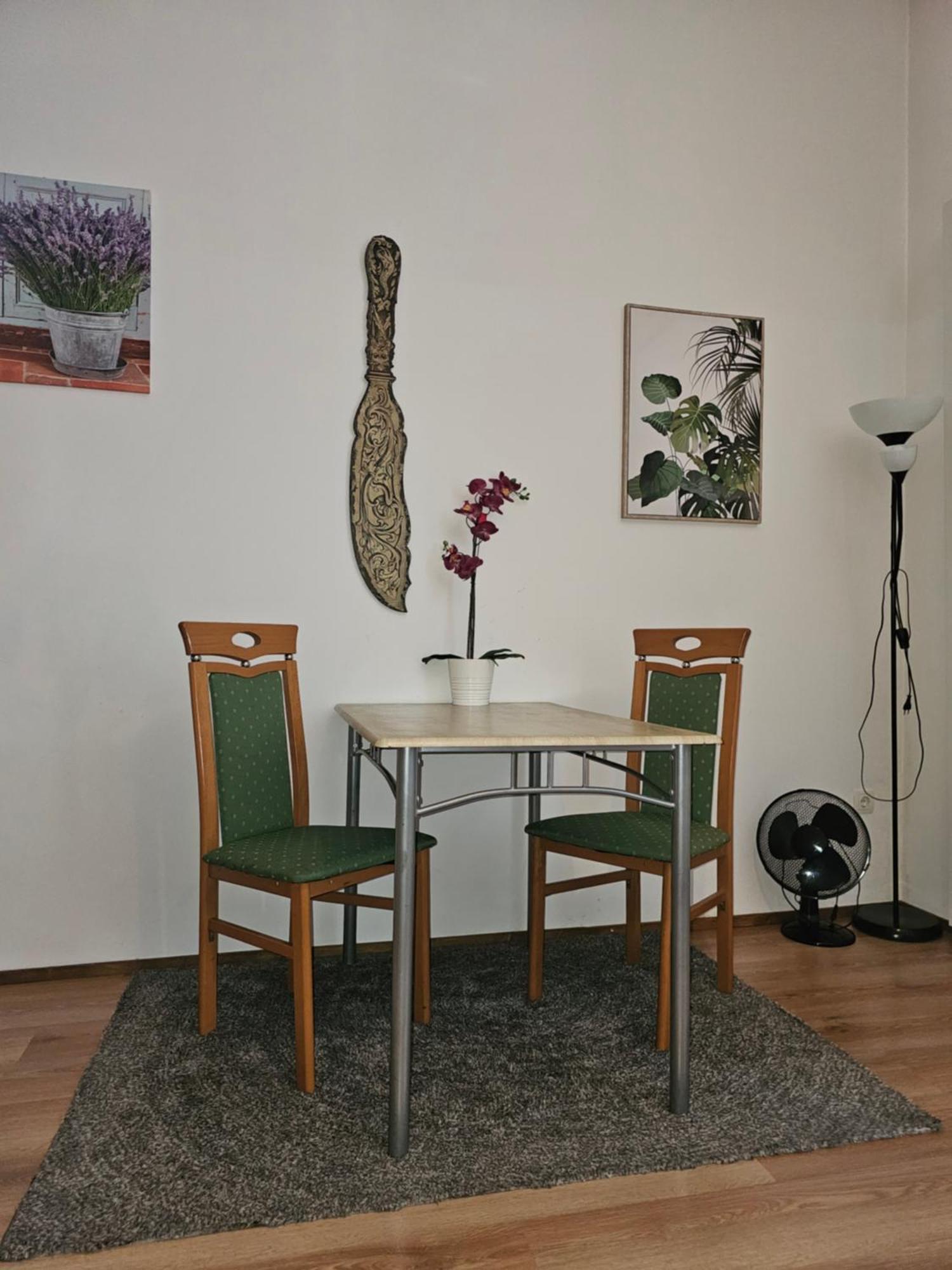 38m2 Near Center Appartement *